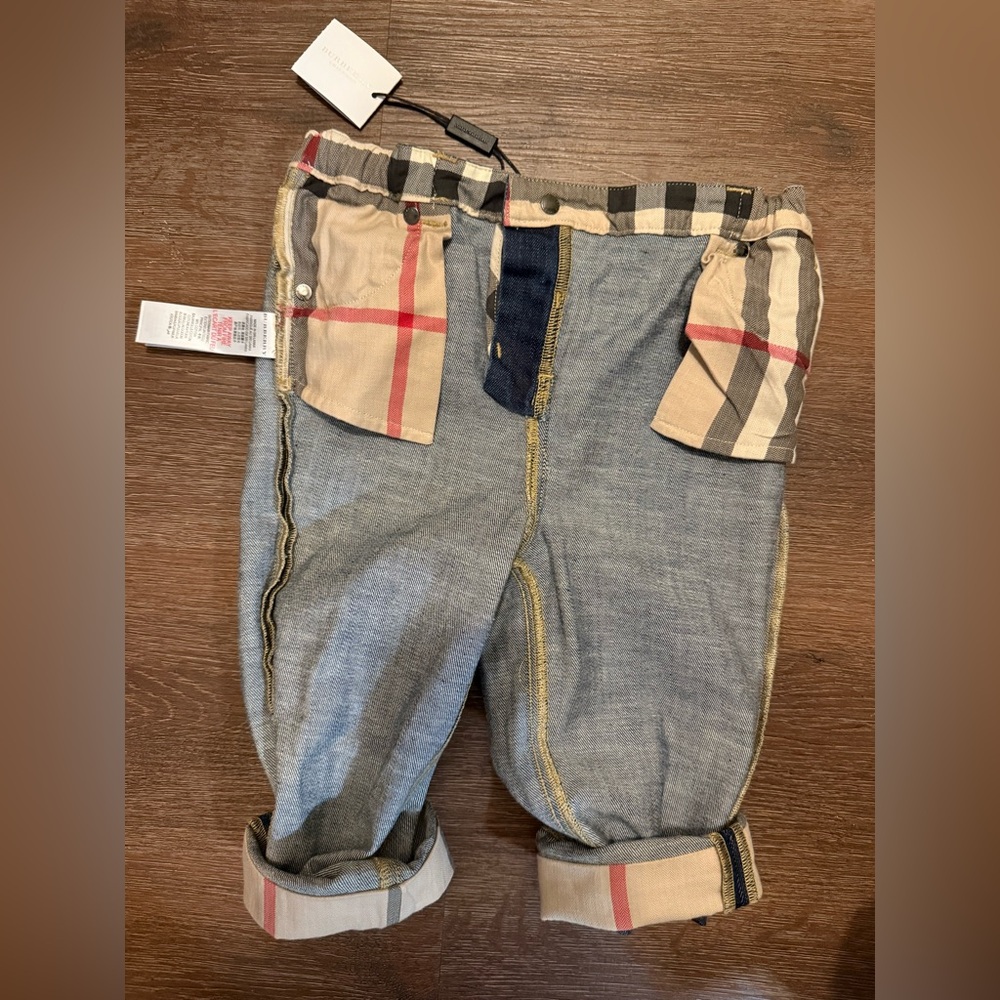 Burberry Baby/Kids Jeans with Classic novacheck plaid details USA Size 3Y NWT - Picture 3 of 11